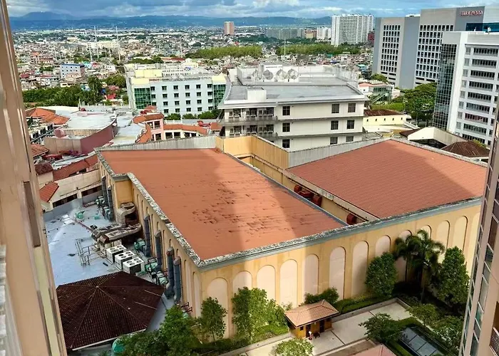 Venice Luxe Escape - Type, 2 Beds- Pool, Netflix, Canal Mall Access For 3 Guests Only Apartment *